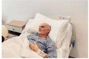 Əməkdar jurnalist xəstəxanadan çıxarılıb: Vəziyyəti ağırdır
