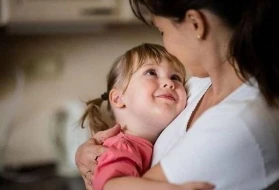 Daha 3 uşaq himayədar ailələrə verilib