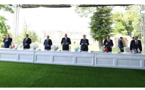 Dövlət başçıları İlham Əliyevə təşəkkür ediblər