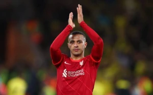 \"Liverpul\"un sabiq futbolçusu karyerasını başa vurdu