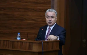 \"Seçici siyahılarında dünyasını dəyişmiş şəxslər olmasın!\" - Prezidentin köməkçisi