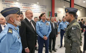 İlham Əliyev İslamabadda hərbi sərgi ilə tanış oldu - YENİLƏNİB