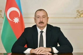 İslamabadda Azərbaycan Prezidenti İlham Əliyevin pakistanlı həmkarı ilə geniş tərkibdə görüşü olub
