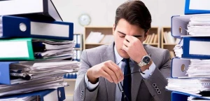 Bu ölkədə günortadan sonra küçədə işləmək qadağan edildi