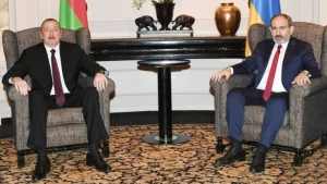 Paşinyan Londonda İlham Əliyevlə görüşdən imtina etdi - Hikmət Hacıyev AÇIQLADI
