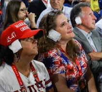 Trampa qarşı sui-qəsd yeni trend yaratdı - FOTOLAR