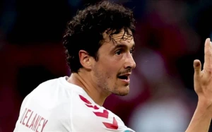 \"Sevilya\"nın futbolçusu klubdan ayrıldı