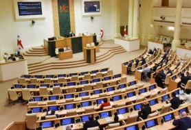 Gürcüstanda məhbusların 10 faizi azadlığa çıxacaq