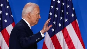 Dünya mətbuatında Baydenin gedişi belə təsvir edildi - FOTO