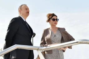 Prezident və birinci xanım Hidayət Heydərova zəng ediblər