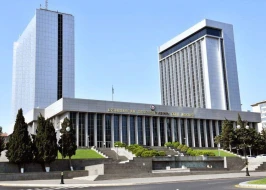 Növbədənkənar SEÇKİ: Yeni parlamentdə hansı deputatları təkrar görmək istərdiniz? – SORĞU