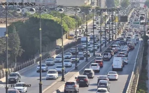 Bakının bir sıra yollarında sıxlıq var - SİYAHI