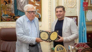 Bizim.Media beynəlxalq mükafata layiq görüldü – FOTO