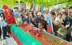 Naməlum şəhidin kimliyi illər sonra bilindi - FOTOLAR