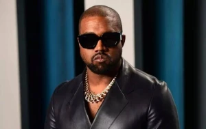 Kanye Uest məhkəməlik oldu 