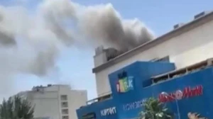 Türkiyədə həyacanlı anlar - \"Mall\"da yanğın oldu, insanlar təxliyyə edildi