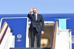 İlham Əliyev Misirə rəsmi səfərə gəlib 