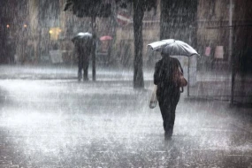 Hava yenidən kəskinləşir - Şimşək çaxacaq, leysan, dolu olacaq