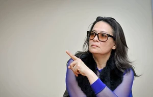 Mehriban Xanlarovaya hücum etdilər