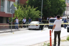 Hər kəsin gözü önündə qızını və nəvəsini öldürdü
