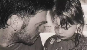 Kıvanç oğlunun üzünü göstərdi - FOTO