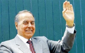 Azərbaycanda Milli Qurtuluş Günüdür 