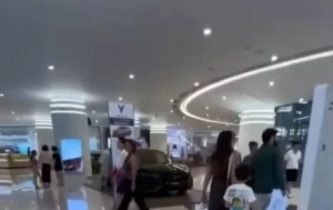 “Dəniz Mall”da təşviş - İnsanlar təxliyə olundu