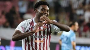 Super Liqanın ulduzu İtalyan nəhənginə transfer oldu