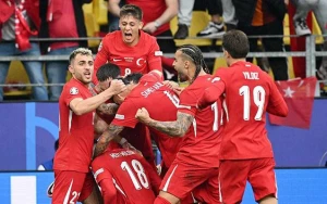 Türkiyə 3 qol vurub qələbə qazandı - Yenilənib + Video
