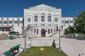 Qarabağ Universiteti müəllim axtarır - İyulun 7-dək vaxt var