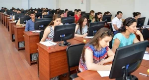 Sertifikasiya imtahanı verən müəllimlərin NƏZƏRİNƏ