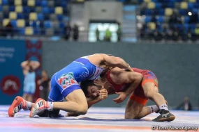 Azərbaycan güləşçisi ermənini MƏĞLUB ETDİ