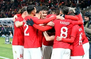 Türkiyə Çexiyaya qarşı - Matç başladı