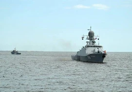 Rusiya hərbi gəmiləri Bakı buxtasında