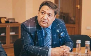 \"Yüksək vəzifəlilər özlərinə saxta mükafatlar alırlar\" - Zahid Məmmədovdan sərt açıqlamalar
