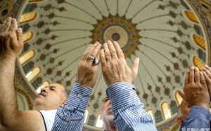 Azərbaycanda 13 din xadimi attestasiyadan keçə bilmədi
