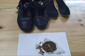 Cəzaçəkmə müəssisəsinə narkotik keçirilməsinin qarşısı alındı