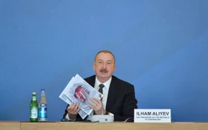 Prezident XI Qlobal Bakı Forumunda iştirak edir - YENİLƏNDİ (FOTOLAR)