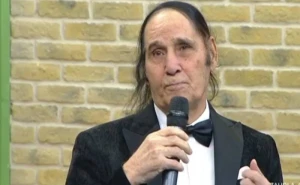 Niyaməddin Musayev pula şeir dedi - Video