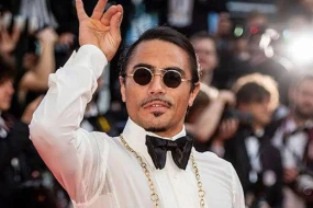 Nüsretin restoranına silahlı hücum olub