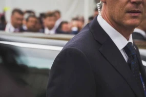 Bu ölkənin prezidentinə qarşı sui-qəsd cəhdi oldu - FOTO