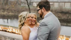 Bitişik əkizlərin toy mərasimindən görüntülər ortaya çıxdı