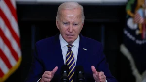 ABŞ prezidenti bu il 148 dəfə səhv danışıb