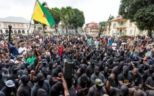 Bu proses Azərbaycan tərəfindən də yaxından izlənilir...