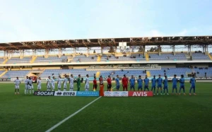 “Neftçi” “Kəpəz”i darmadağın etdi 