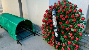 Təqaüddə olan müəllim intihar etdi - FOTO