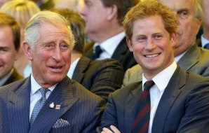 Kral oğlu ilə görüşmədi 