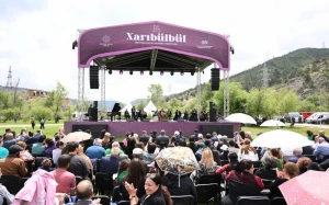 \"Xarıbülbül” festivalı Laçında 