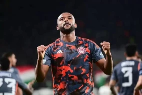 \"Qalatasaray\" \"Olimpiakos\"un qolyadorunu transfer edir