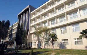 “Topçubaşov” xəstəxanasının baş həkimi işdən çıxarıldı - YENİ TƏYİNAT